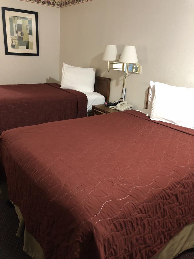 Rexdale Inn Seminole Esterno foto