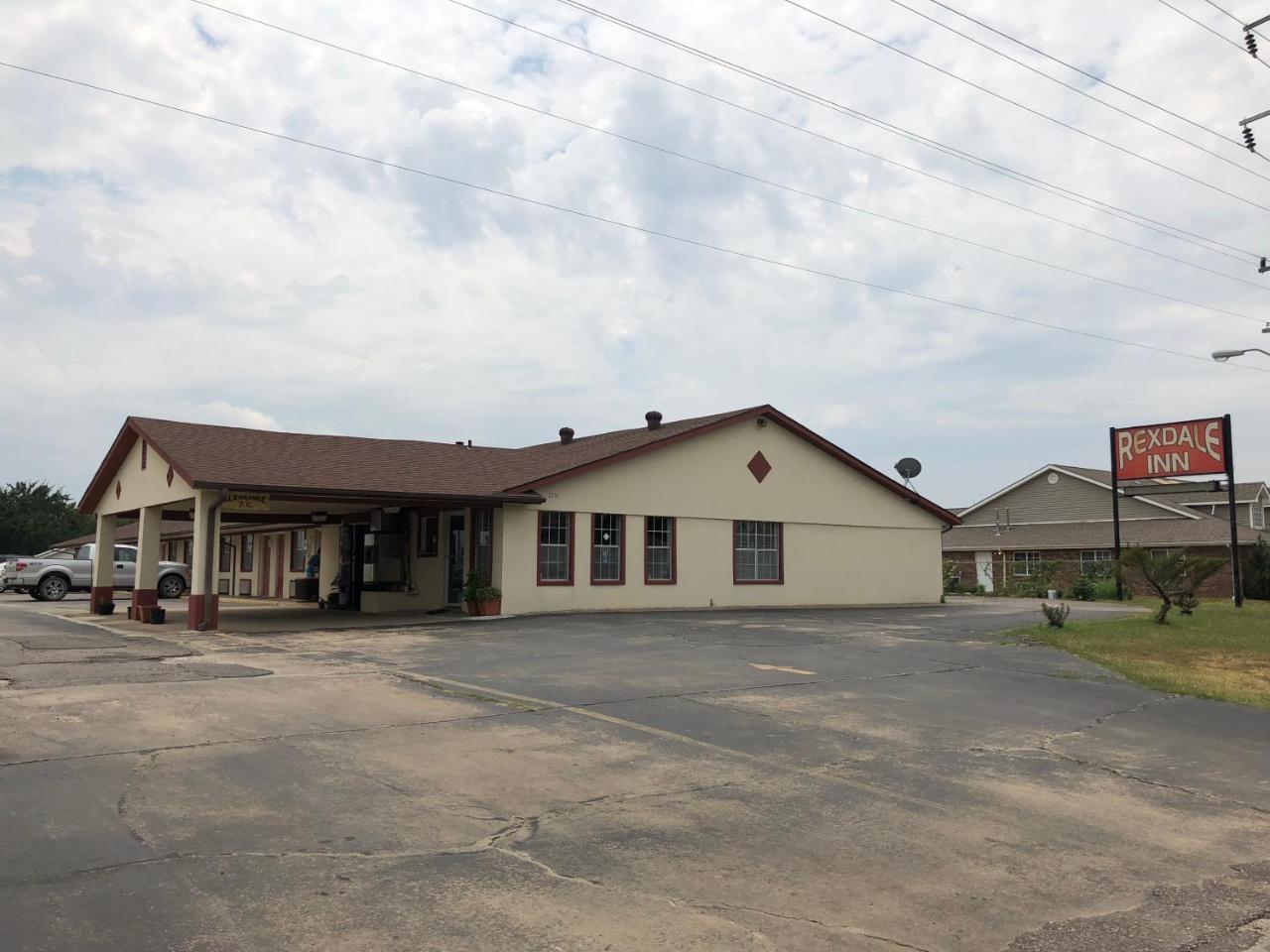 Rexdale Inn Seminole Esterno foto