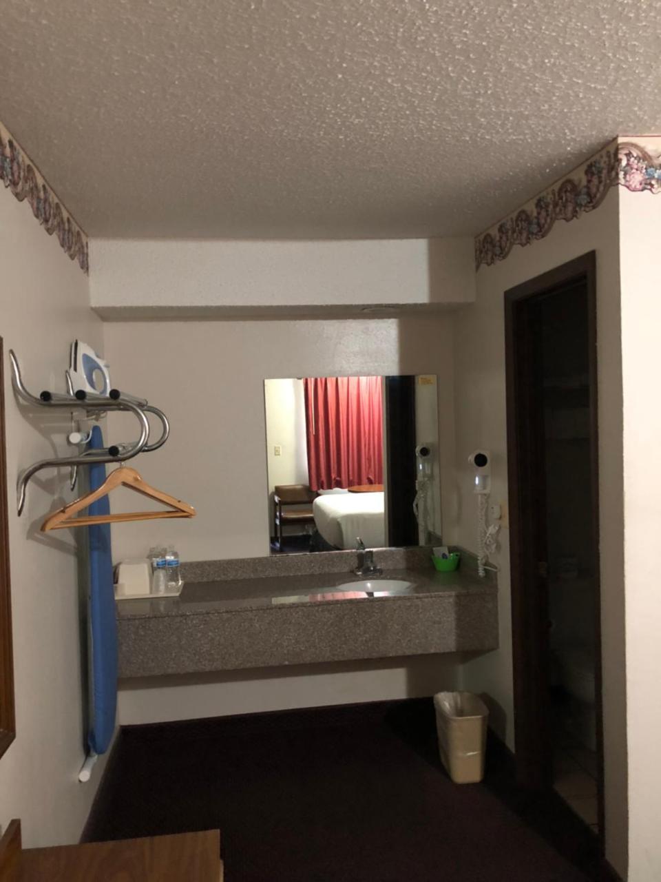 Rexdale Inn Seminole Esterno foto
